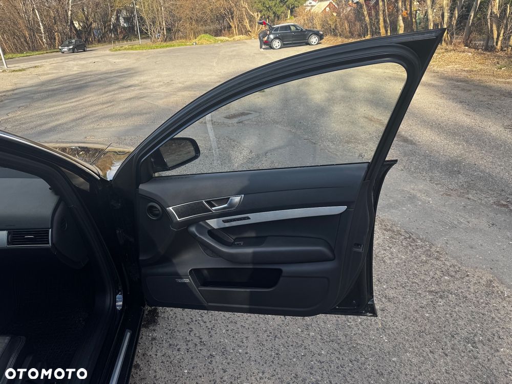 Audi A6 Avant - 14