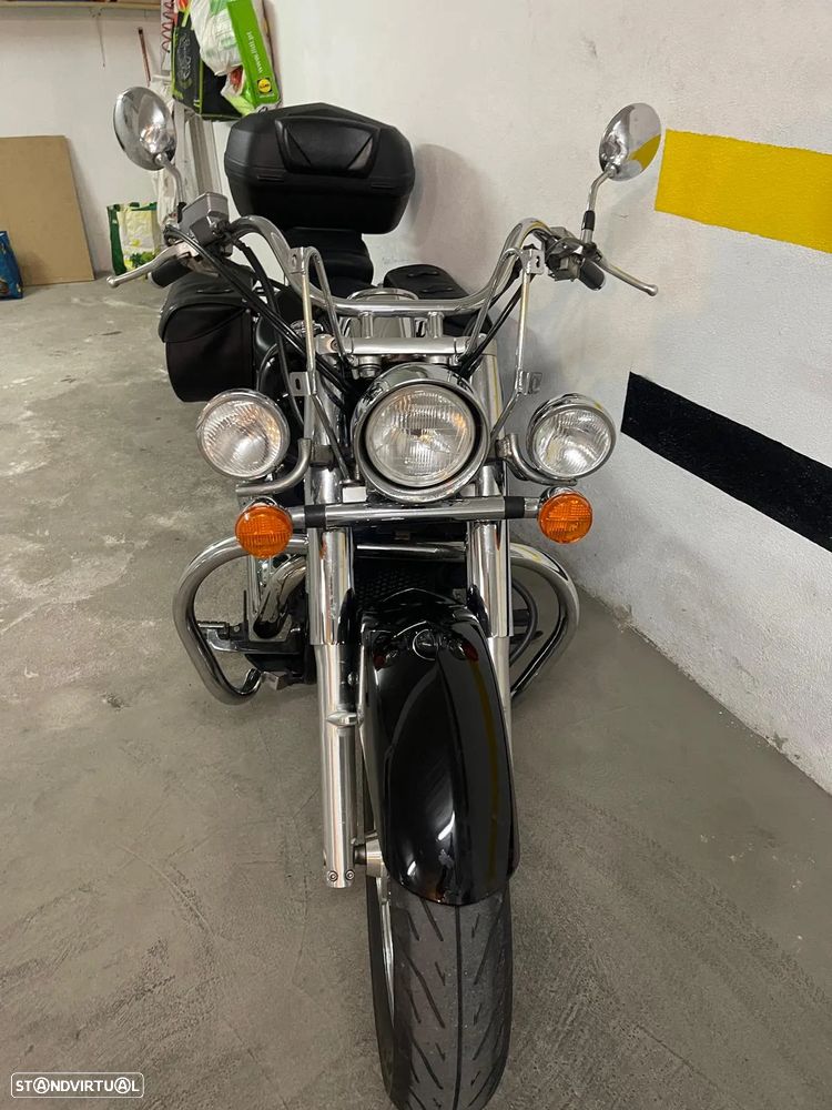 Honda Shadow - 4