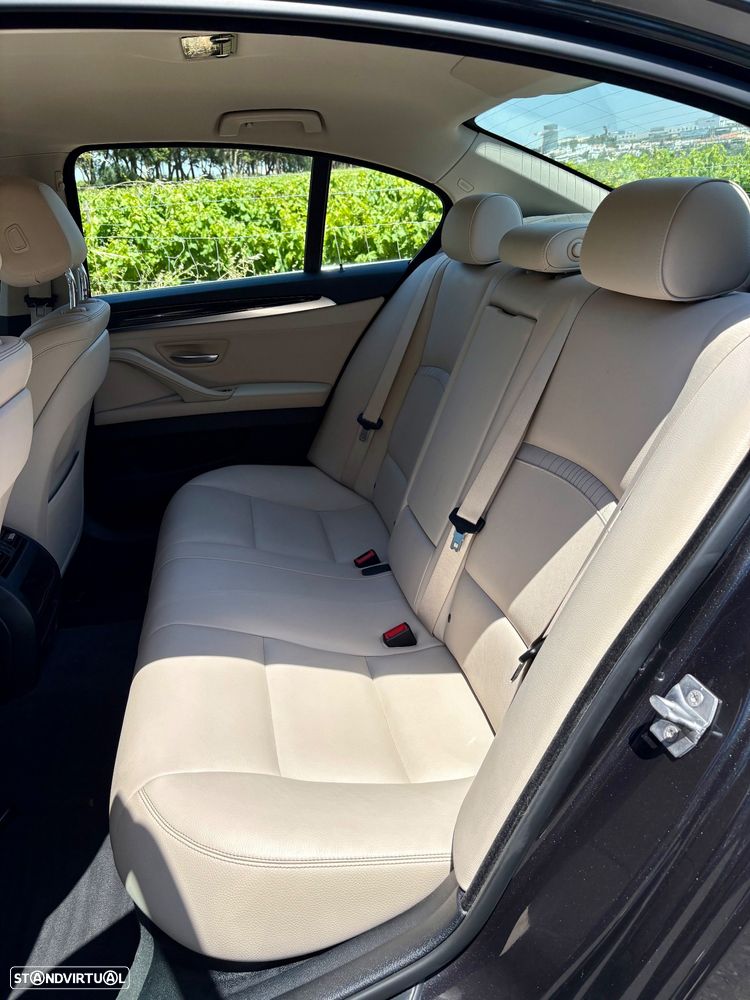 BMW 520 d Auto - 9