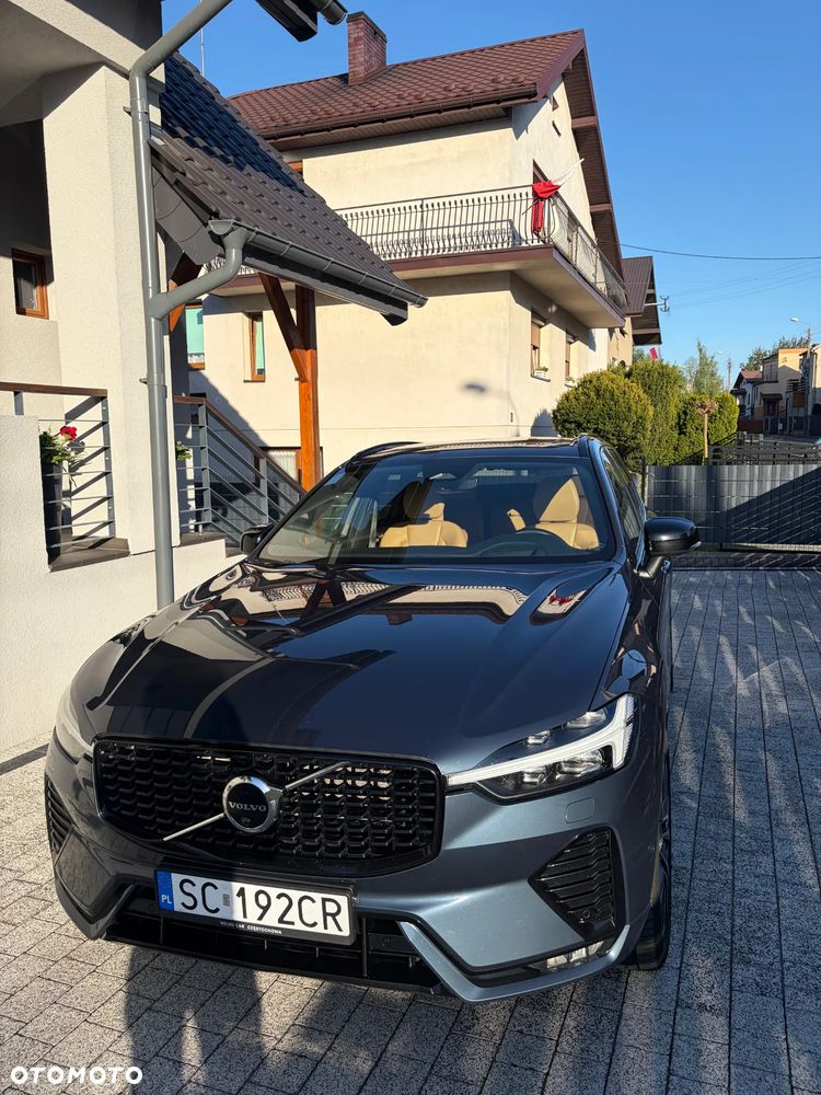 Volvo XC 60 B5 D AWD Ultimate Dark - 10