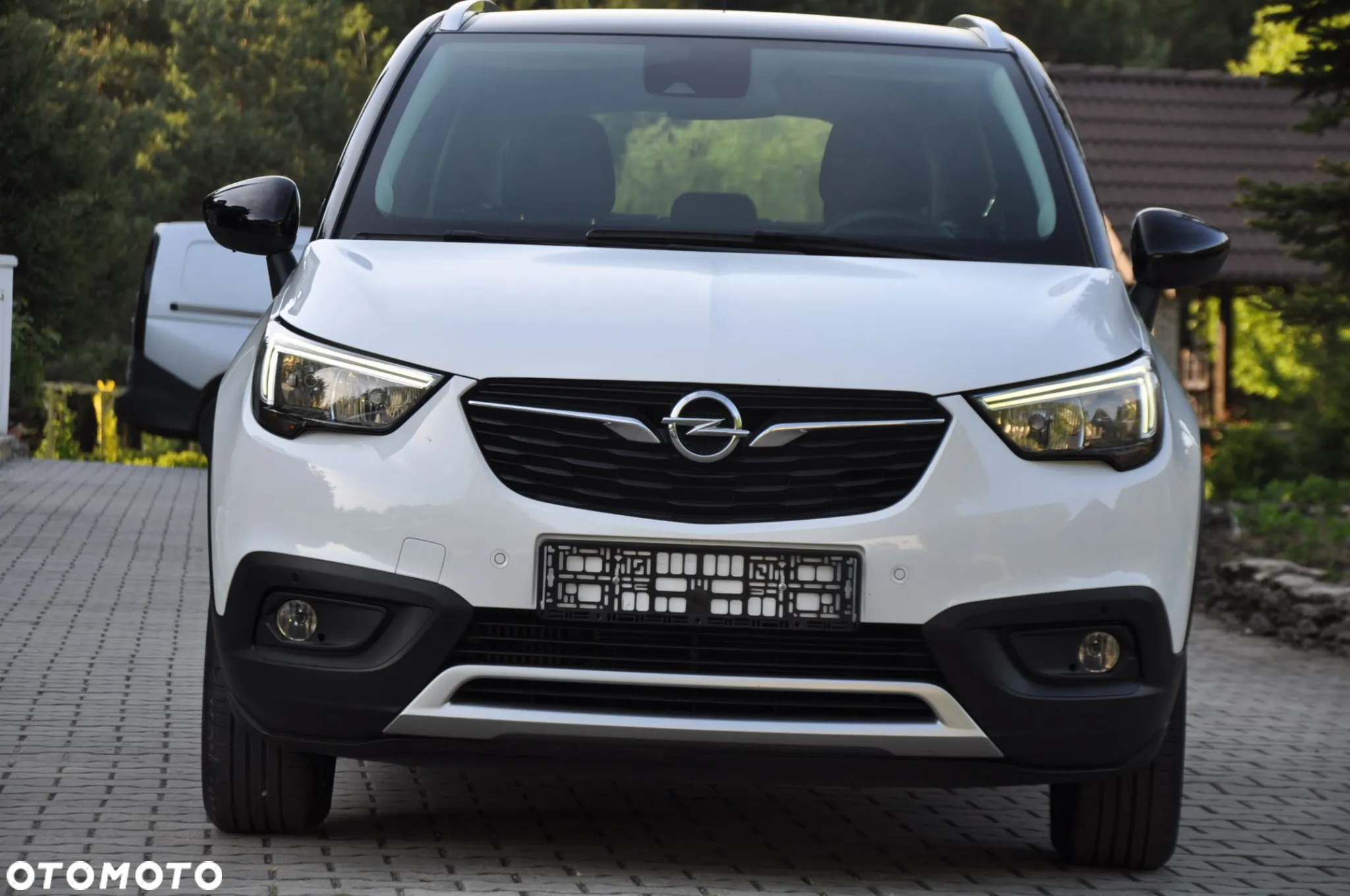 Opel Crossland X 1.2 120 Lat - 2