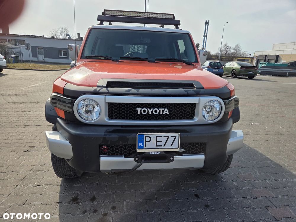 Toyota FJ - 5