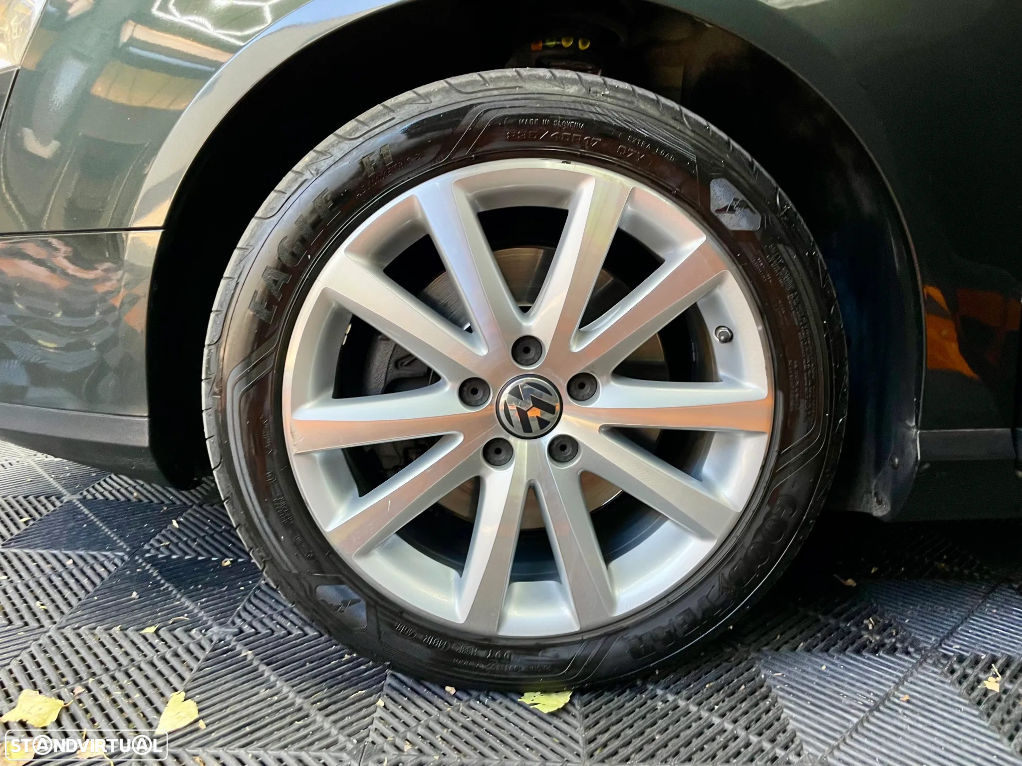VW Passat Variant 2.0 TDi Highline - 32