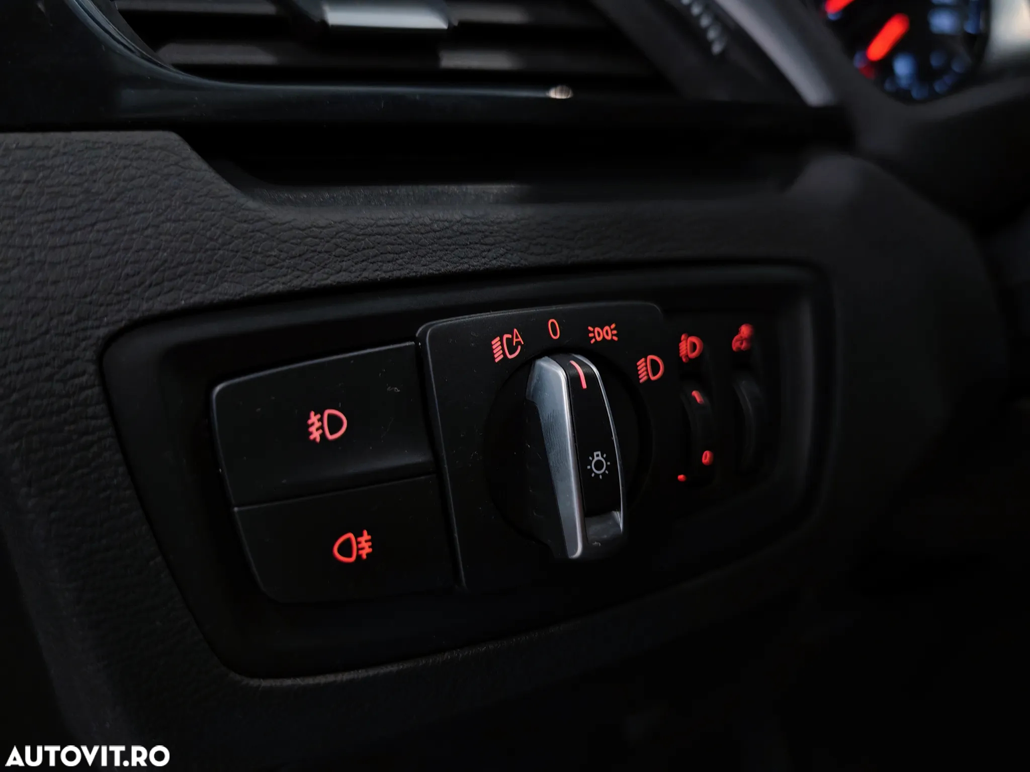 BMW X1 xDrive25e Advantage - 26