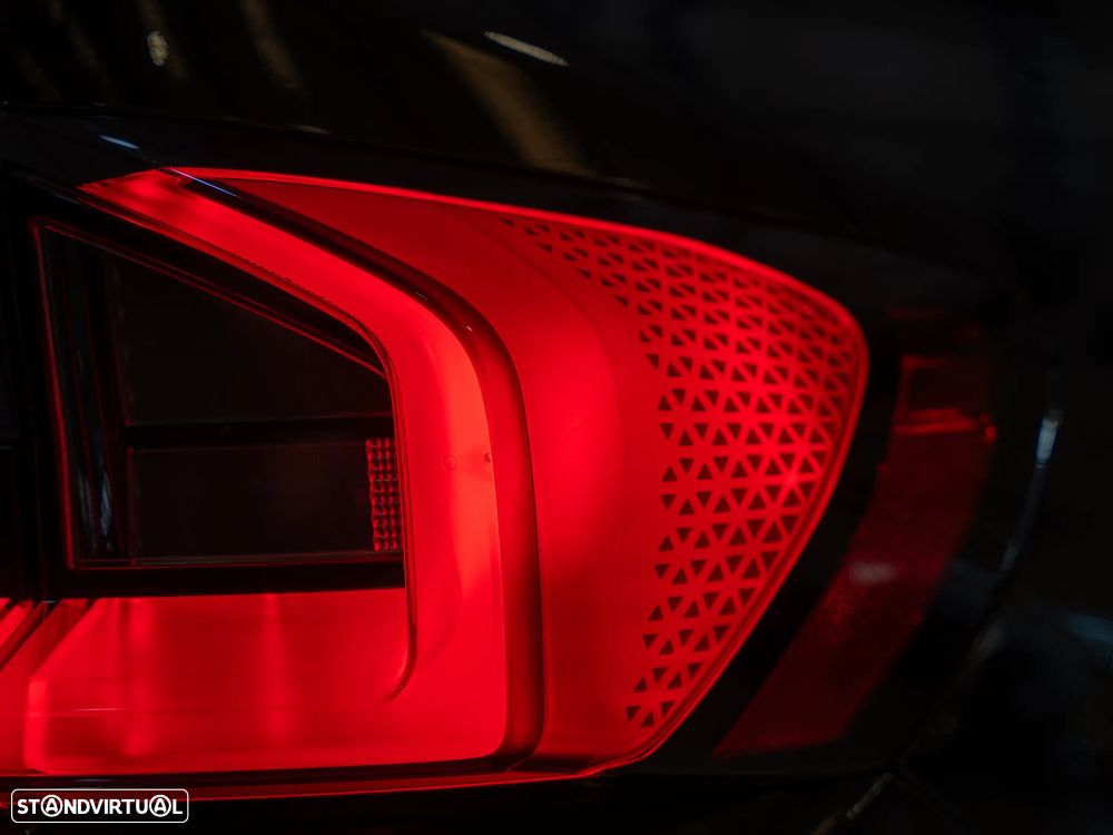 BMW iX1 eDrive20 Pack Desportivo M - 28