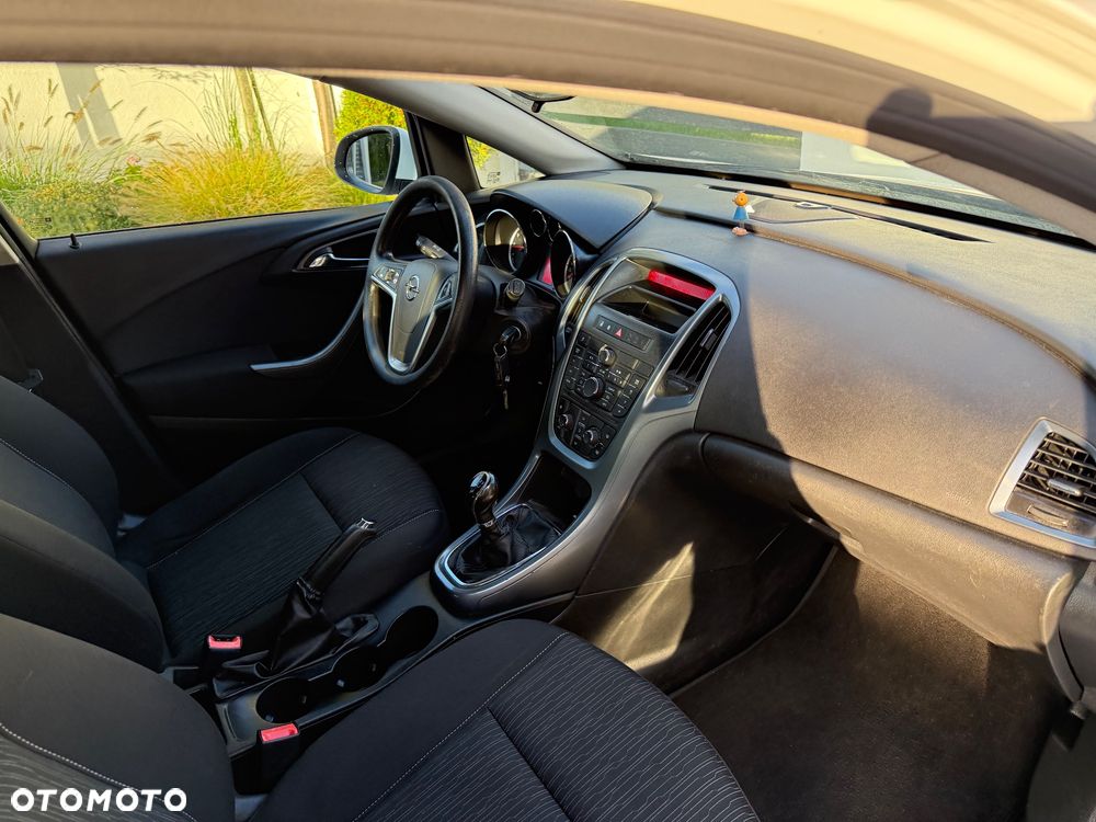 Opel Astra - 17