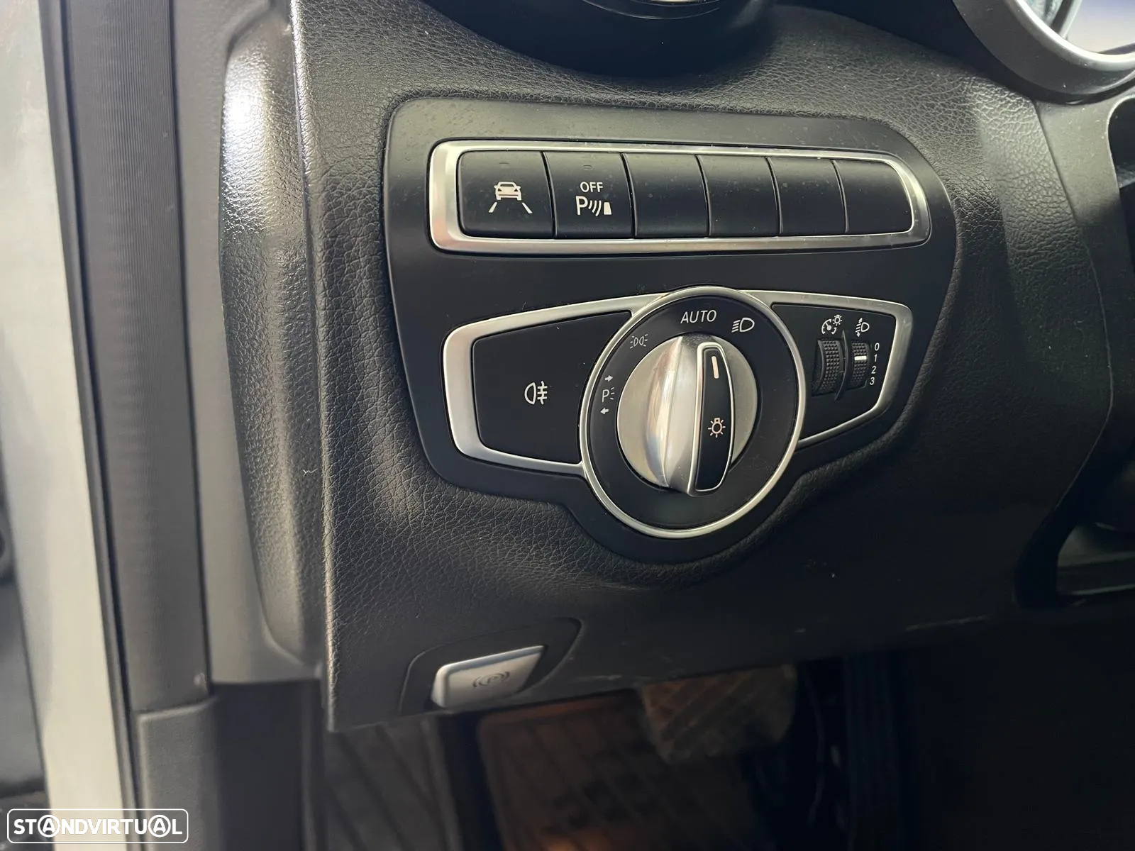 Mercedes-Benz C 220 (BlueTEC) d 7G-TRONIC Avantgarde - 25