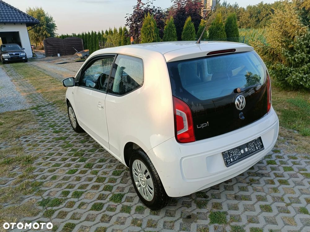 Volkswagen up! - 4