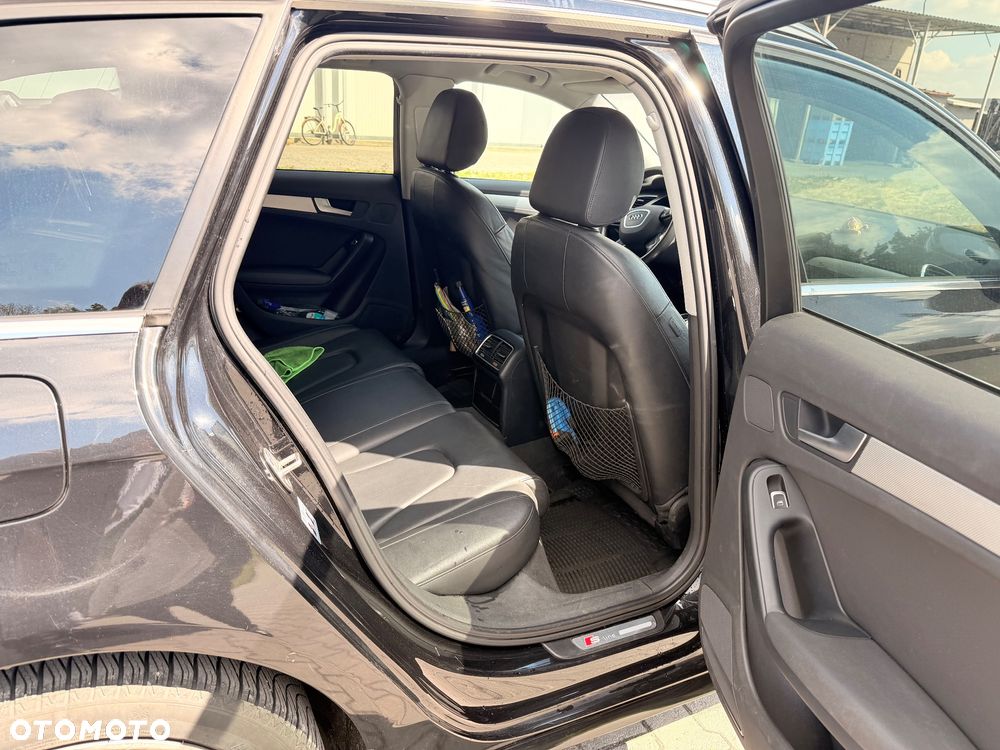 Audi A4 Avant 2.0 TDI Multitronic - 9