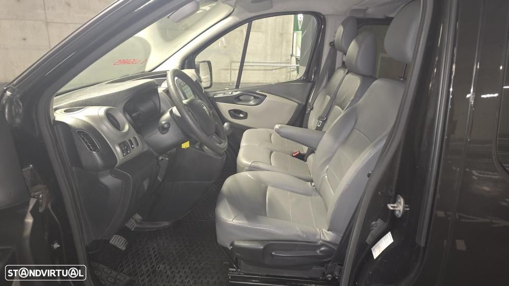 Renault Trafic 1.6 DCi L2 145cv - 8
