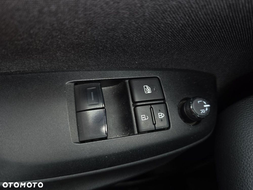 Toyota Yaris Hybrid 1.5 Comfort - 26