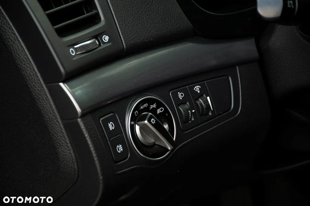 Hyundai i40 2.0 Premium - 37