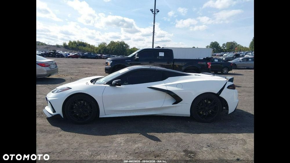 Chevrolet Corvette Stingray 2LT 6.2 V8 Automatik - 7
