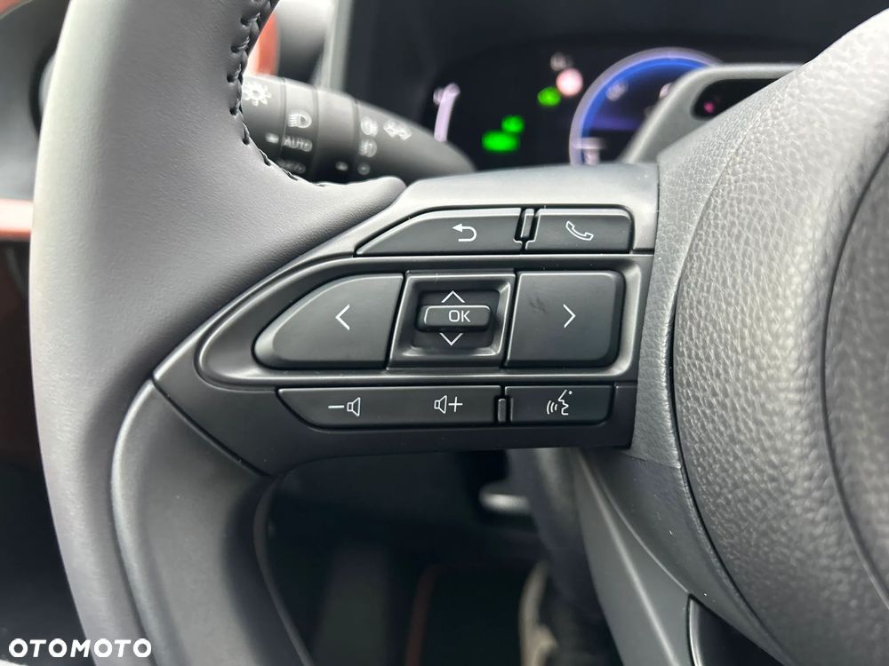 Toyota Aygo X Hybrid 1.5 Style e-CVT - 21