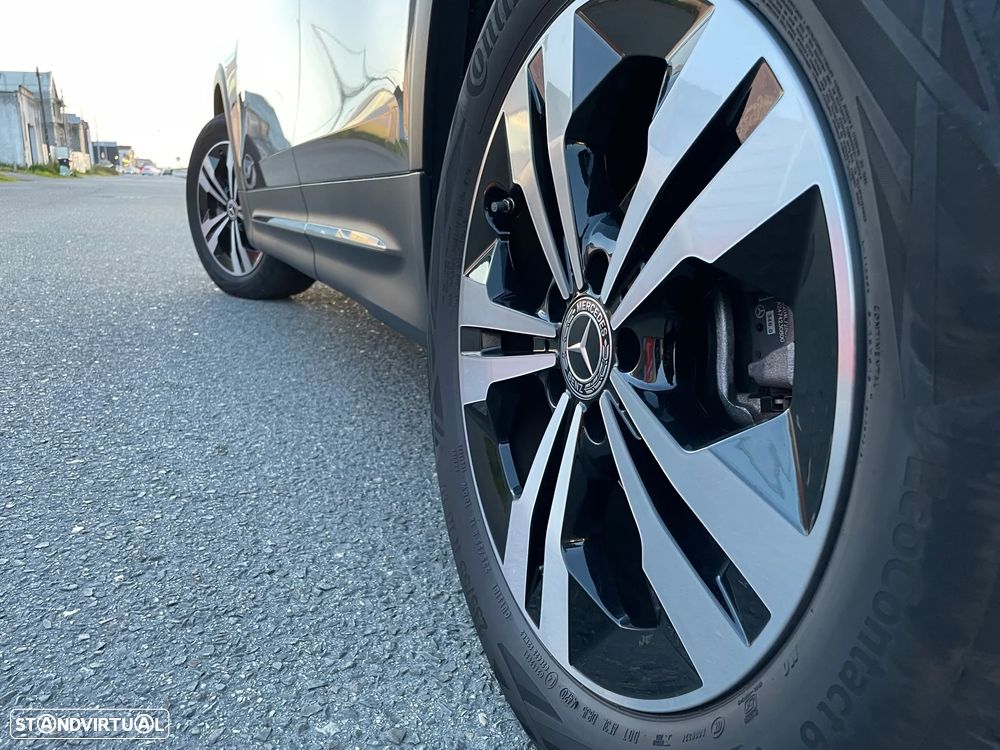 Mercedes-Benz GLB 180 d 8G-DCT Progressive - 30