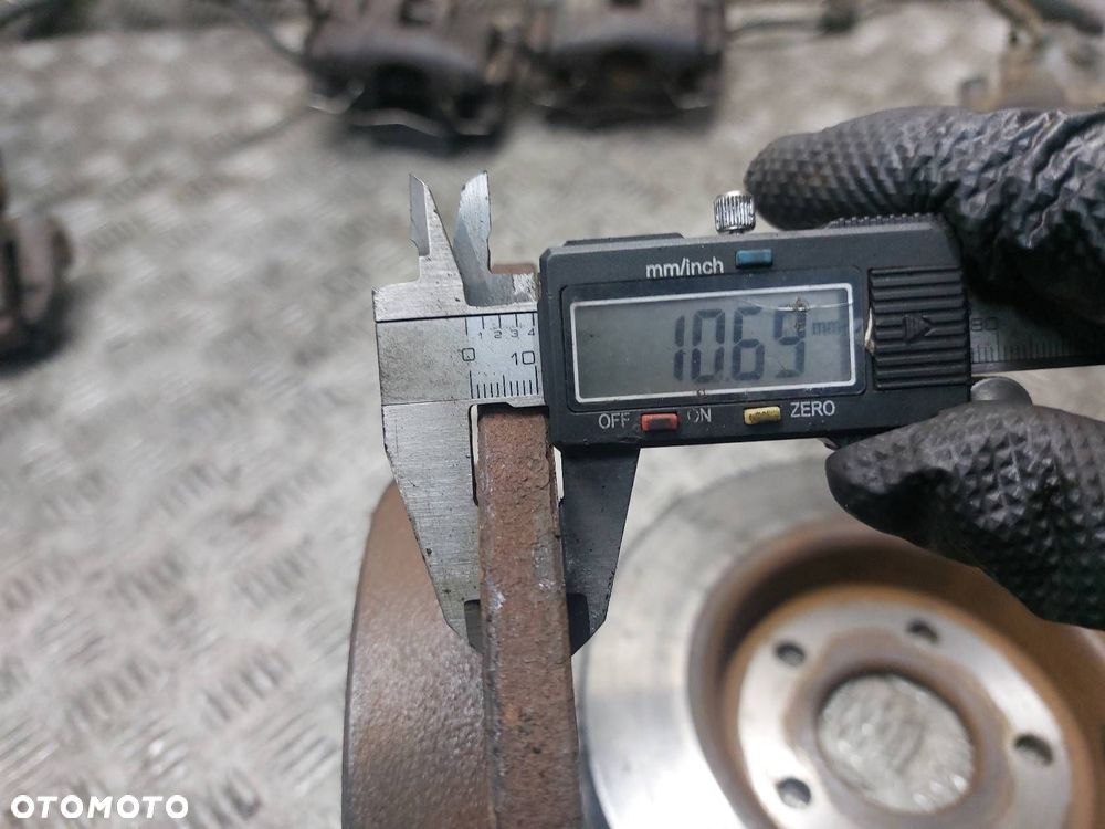 TARCZE HAMULCOWE PRZÓD TYŁ + ZACISK PRZÓD TYŁ FORD FOCUS MK2 1.6 TDCI - 10