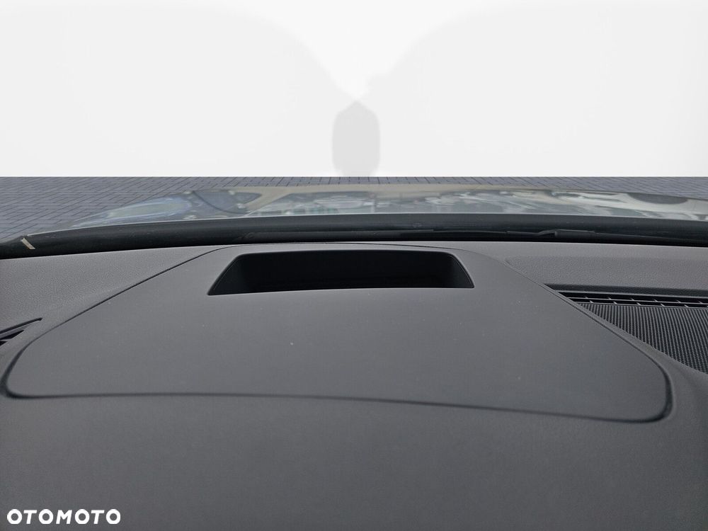 Volkswagen Golf 2.0 TDI GTD DSG - 38