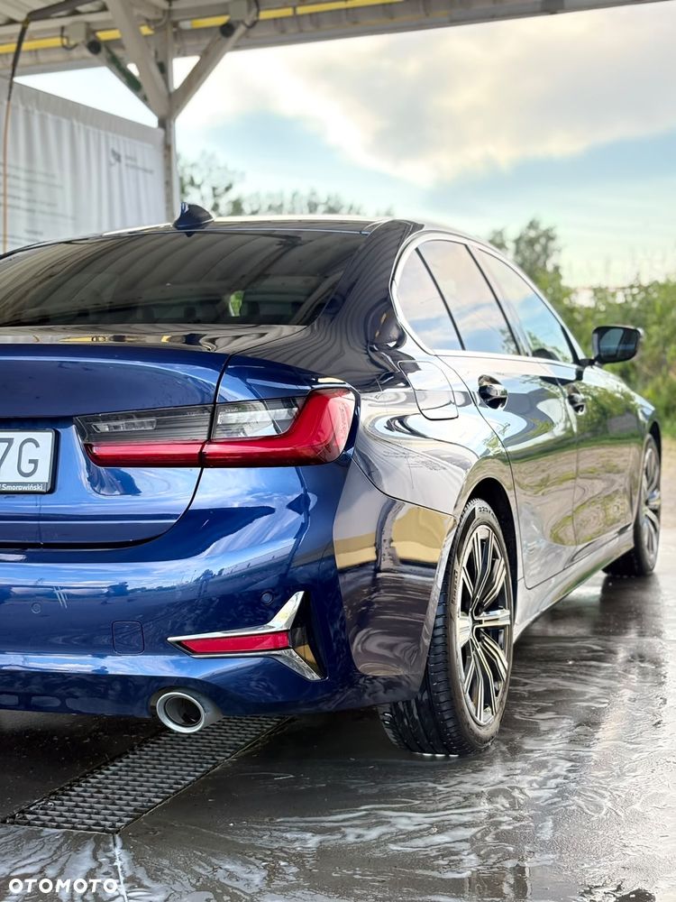 BMW Seria 3 320d Luxury Line - 3