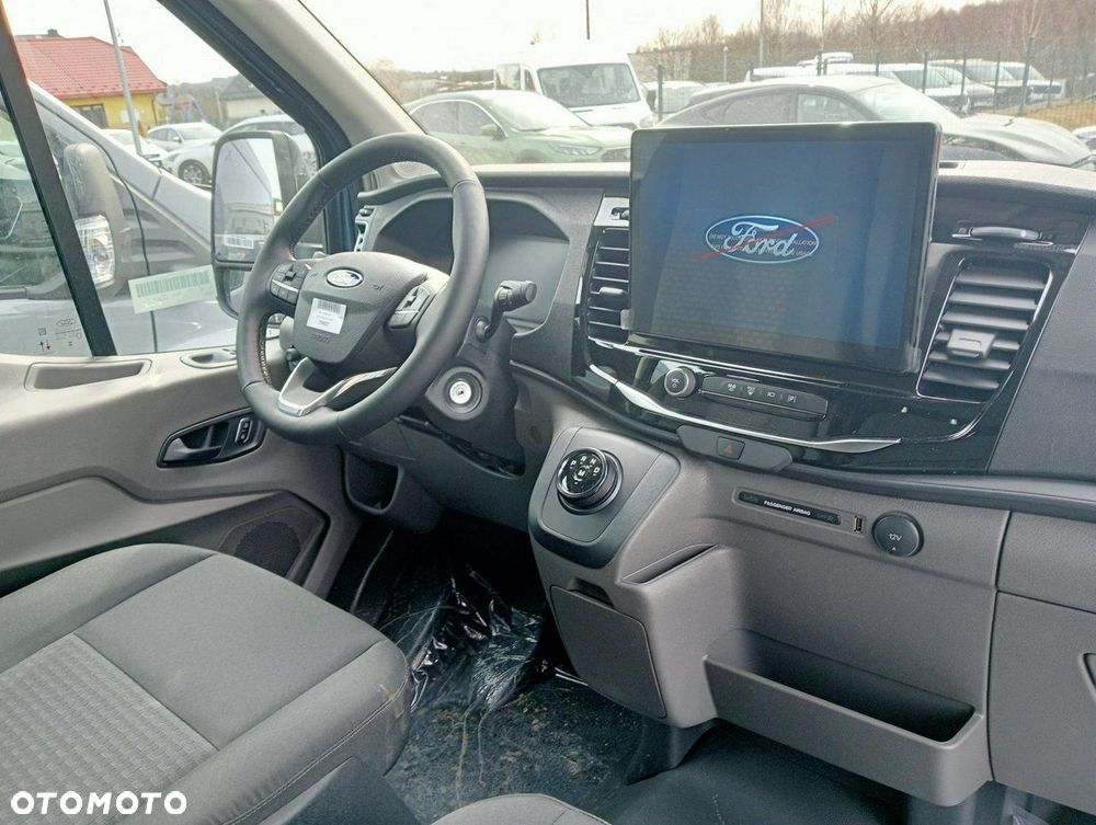Ford Transit - 4
