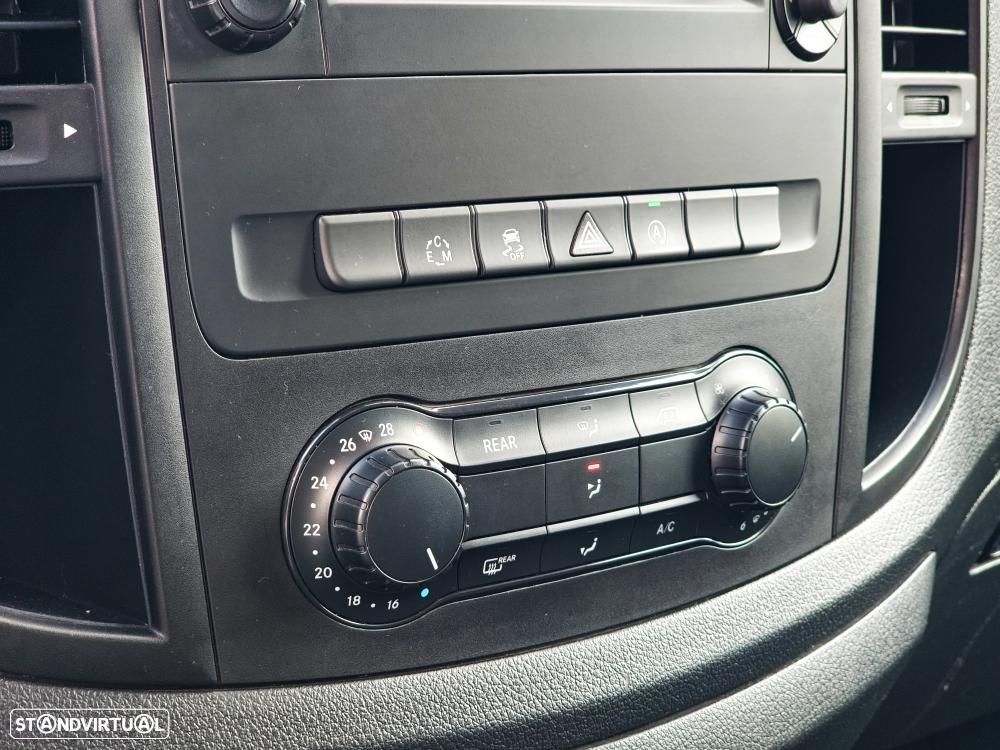 Mercedes-Benz Vito Tourer 116 CDI (BlueTEC) Extra-Longa Aut. PRO - 29