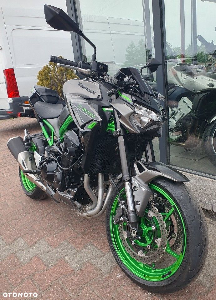 Kawasaki Z 900 - 27