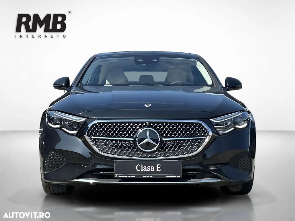 Mercedes-Benz E 200 4MATIC MHEV - 8