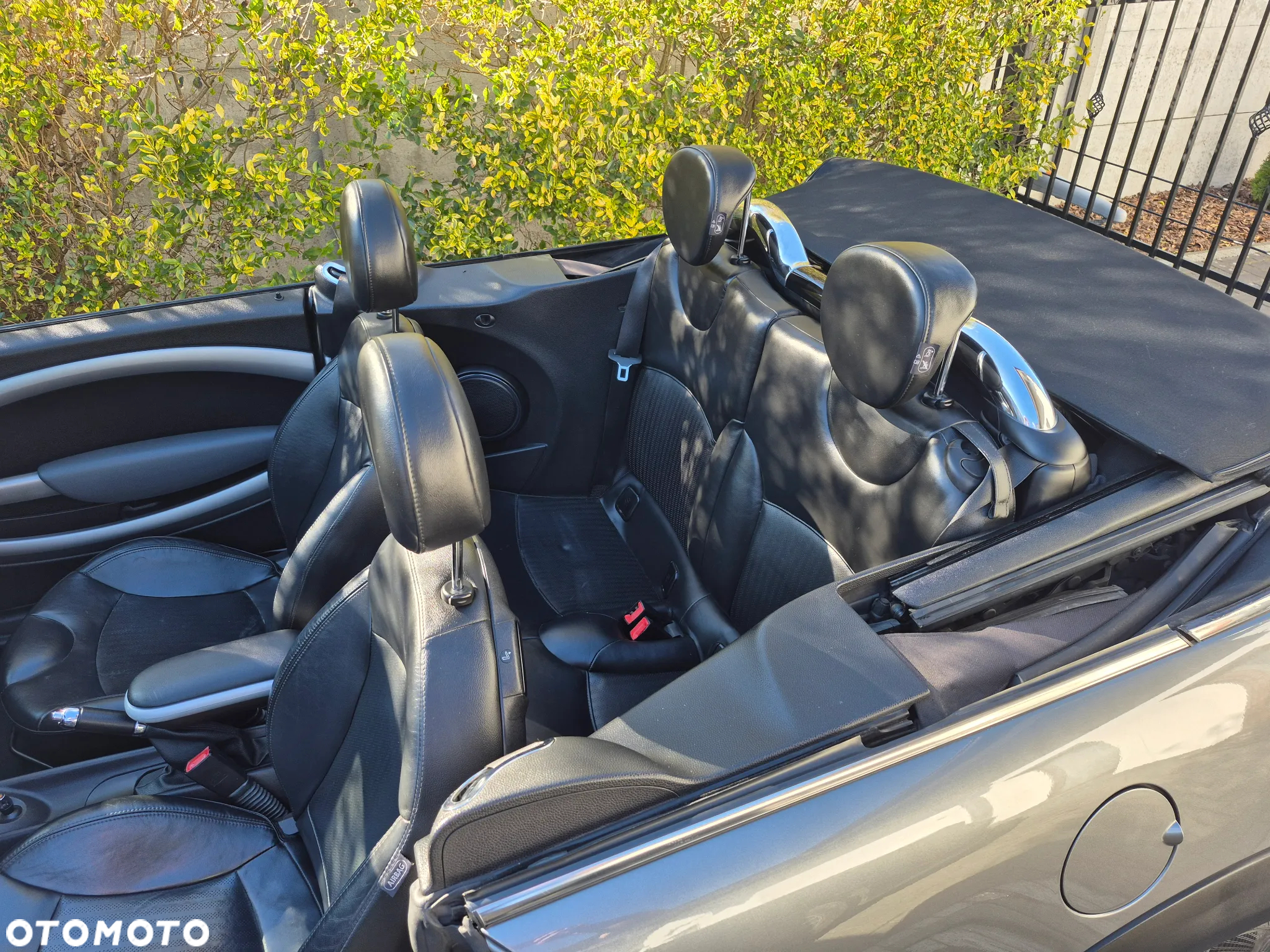 MINI Cooper S Cabrio - 4