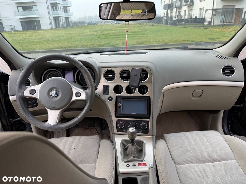 Alfa Romeo 159 1.9 JTDM 8V DPF - 9