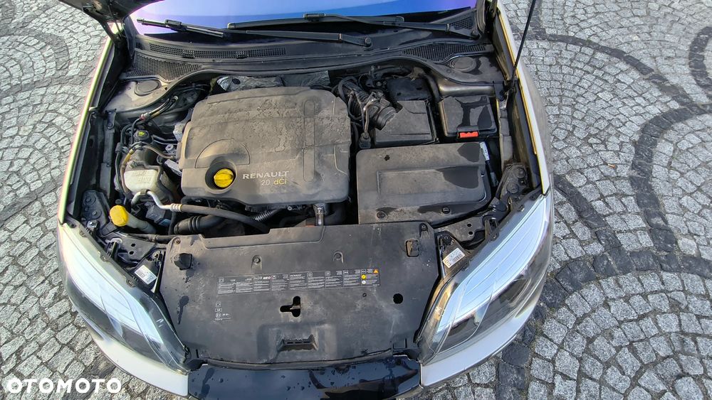 Renault Laguna 2.0 dCi Bose Edition - 17