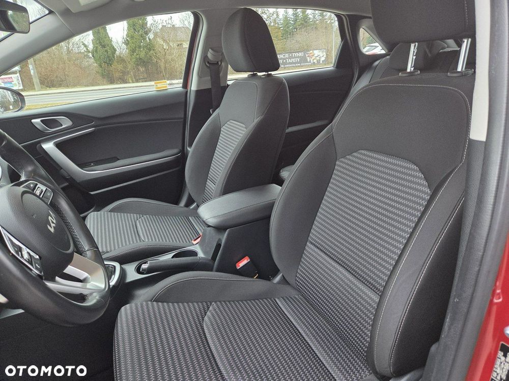 Kia Ceed 1.5 T-GDI M DCT - 28