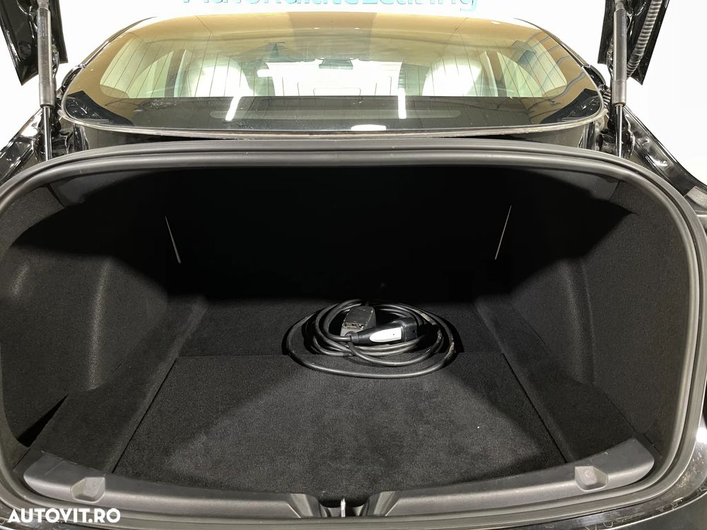 Tesla Model 3 Long Range Dual Motor 4WD - 14