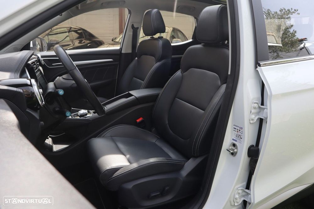MG ZS EV Luxury - 27
