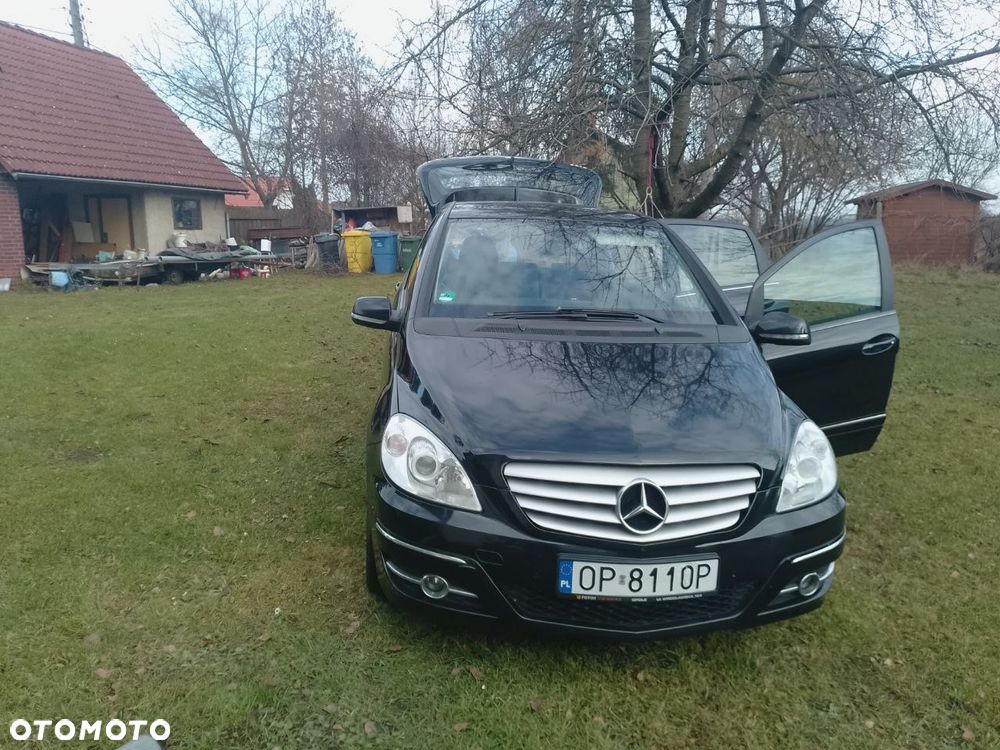 Mercedes-Benz Klasa B 180 CDI Autotronic - 2