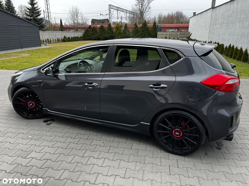 Kia Ceed 1.6 T-GDI GT XL - 10