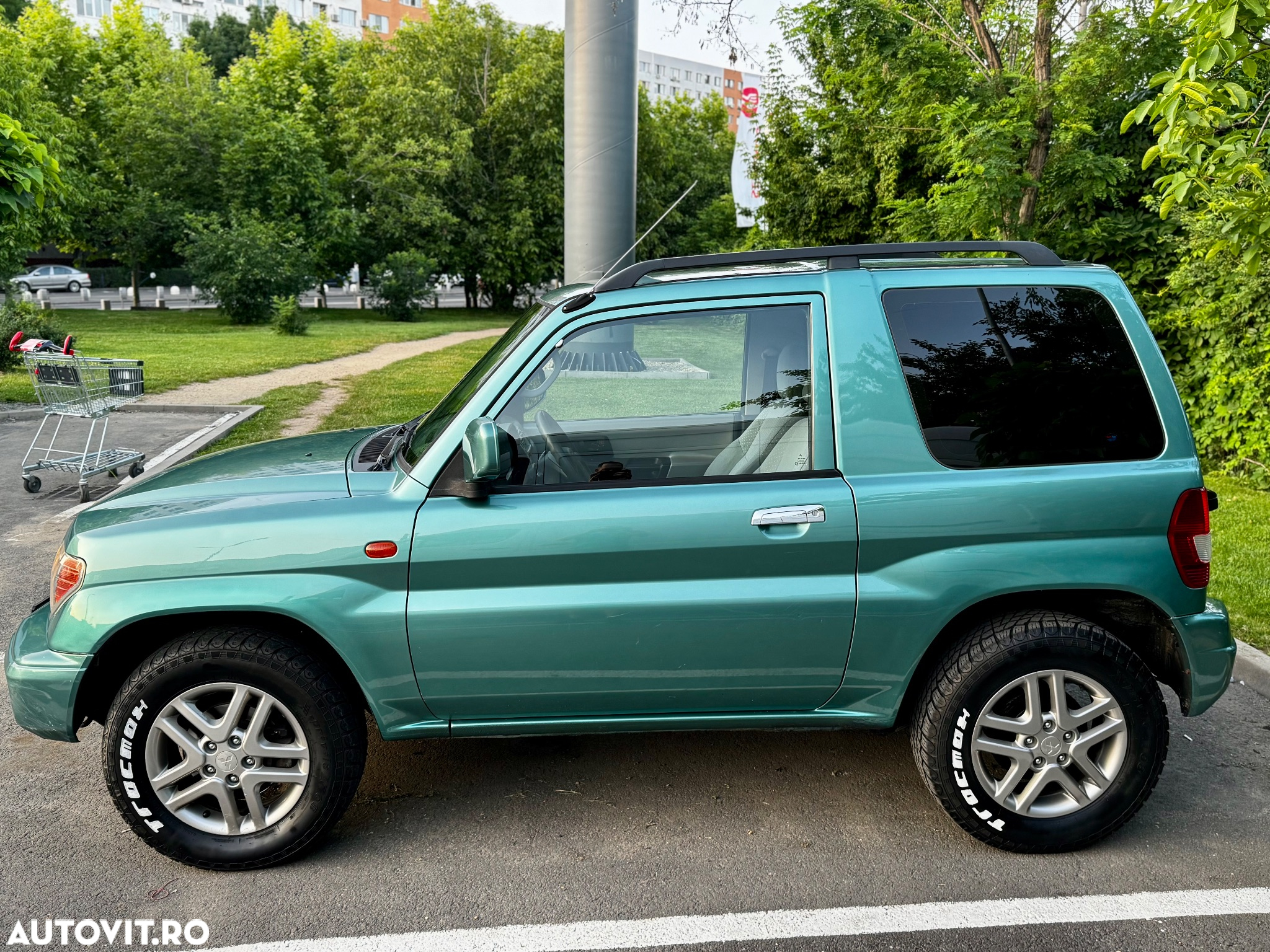 Mitsubishi Pajero Pinin - 12