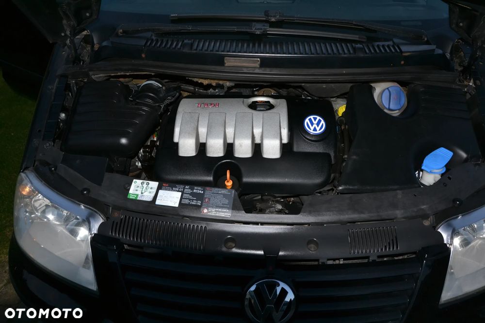 Volkswagen Sharan 1.9 TDI Comfortline Family - 16