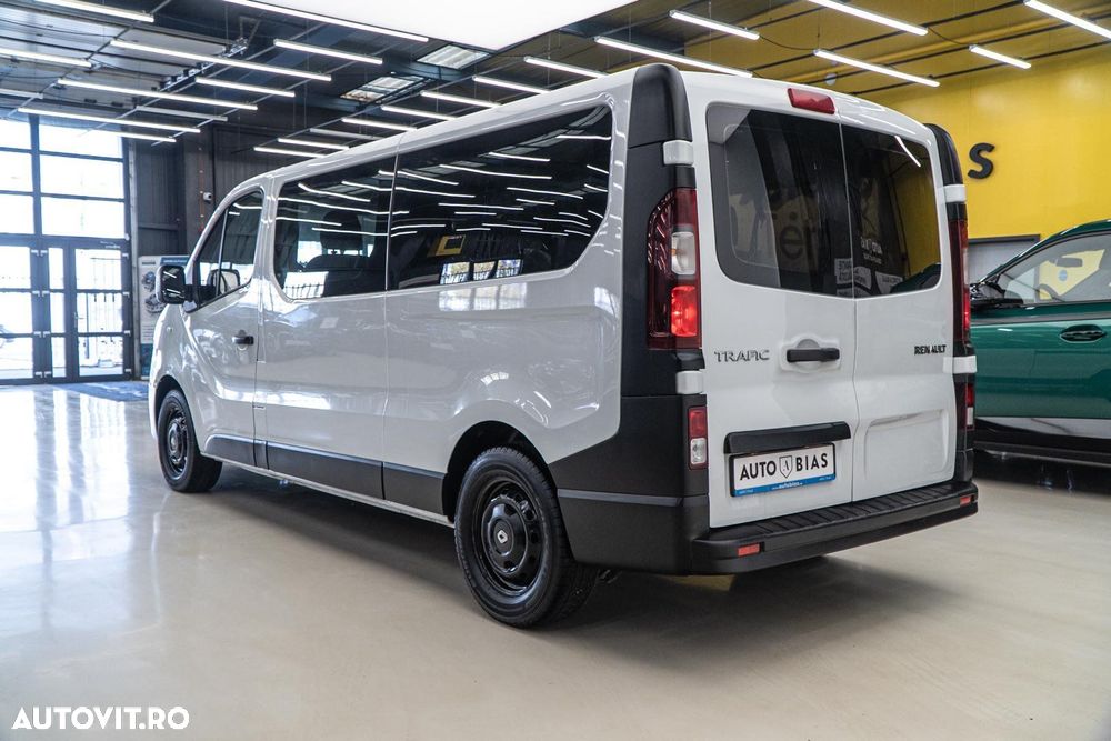Renault Trafic 2.0 Blue dCi 120 Combi L2H1 8+1 locuri Authentique - 6
