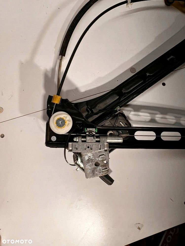 8J0 837 461 D Podnośnik szyby drzwi Audi TT TTS Mk2 2008 Lewa strona LEWY - 8