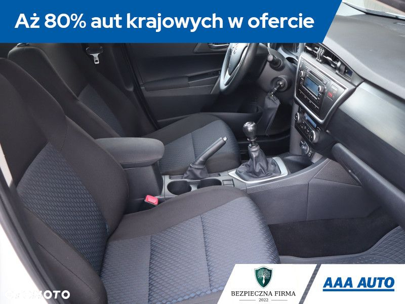 Toyota Auris - 10