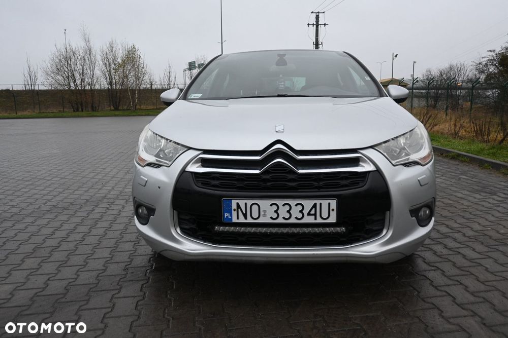 Citroën DS4 THP 155 EGS6 SoChic - 5