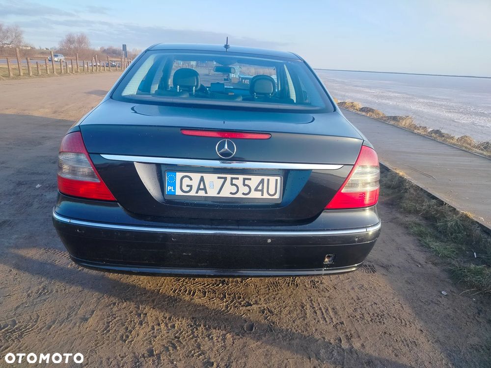 Mercedes-Benz Klasa E - 7