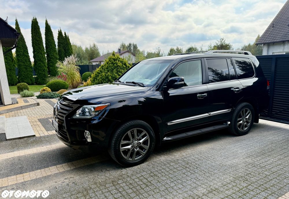 Lexus LX - 3
