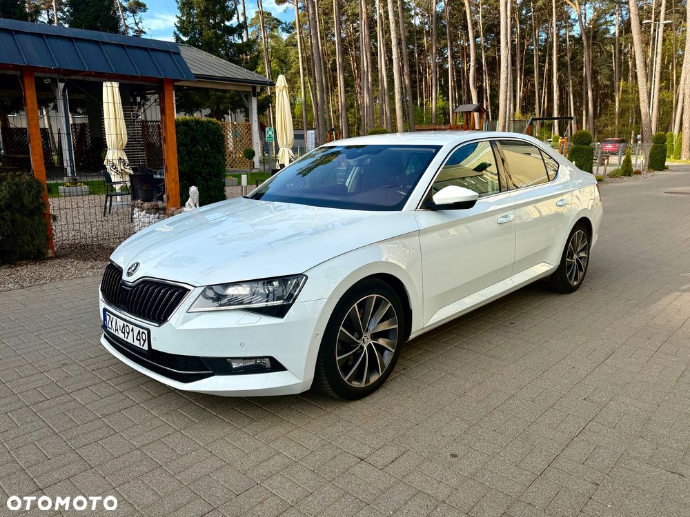 Skoda Superb 2.0 TDI L&K DSG - 1