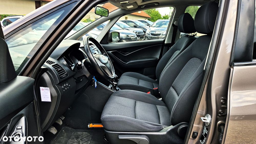 Hyundai ix20 1.4 Premium blue - 29