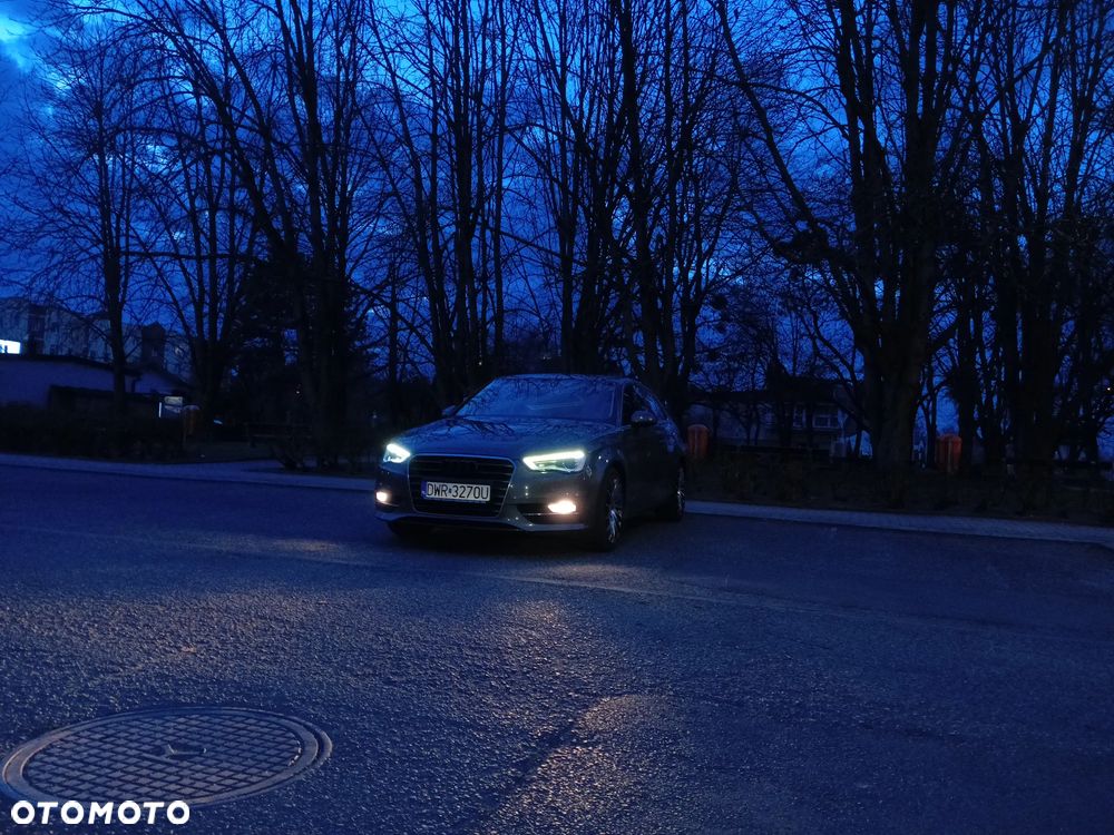 Audi A3 3-drzwiowe 1.4 TFSI CoD Ambition S tronic - 13