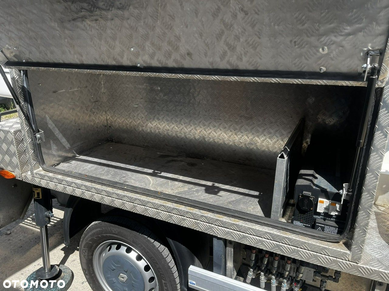Renault Master - 13