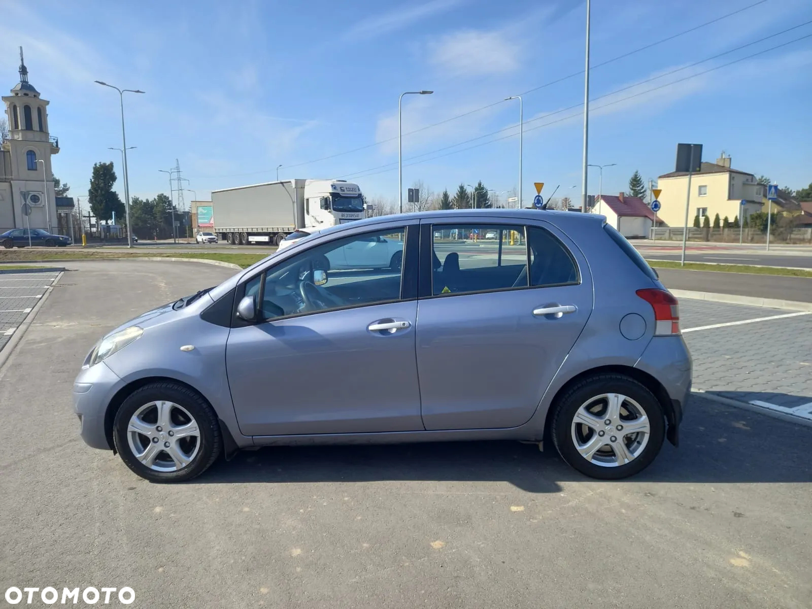 Toyota Yaris 1.4 D-4D - 8