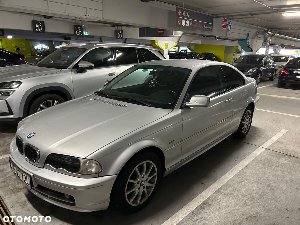 BMW Seria 3 318ti - 1