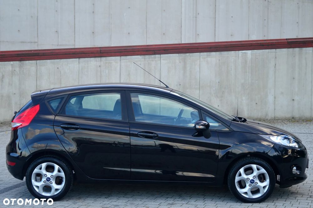 Ford Fiesta - 8