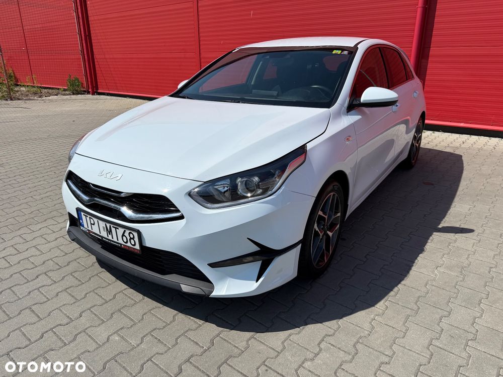 Kia Ceed - 3